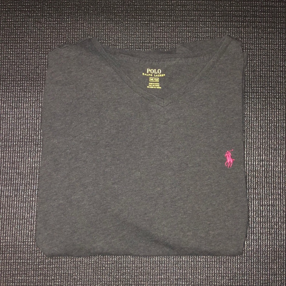 Polo Ralph Lauren, mens T-shirt. Size medium. Charcoal grey with a maroon horse.